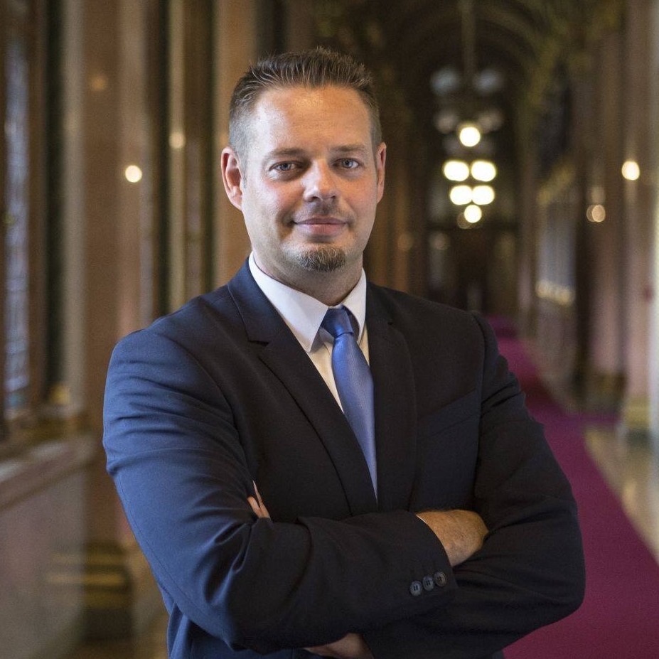 Dr. Keresztes László Lóránt LMP képviselő