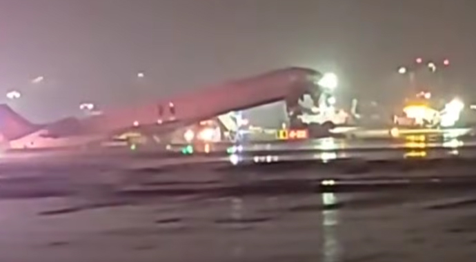 Súlyos baleset miatt lezárták a New York-i LaGuardia repülőteret